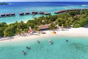 MALDIVES TARGETS 2 MILLION TOURIST ARRIVALS BY 2023