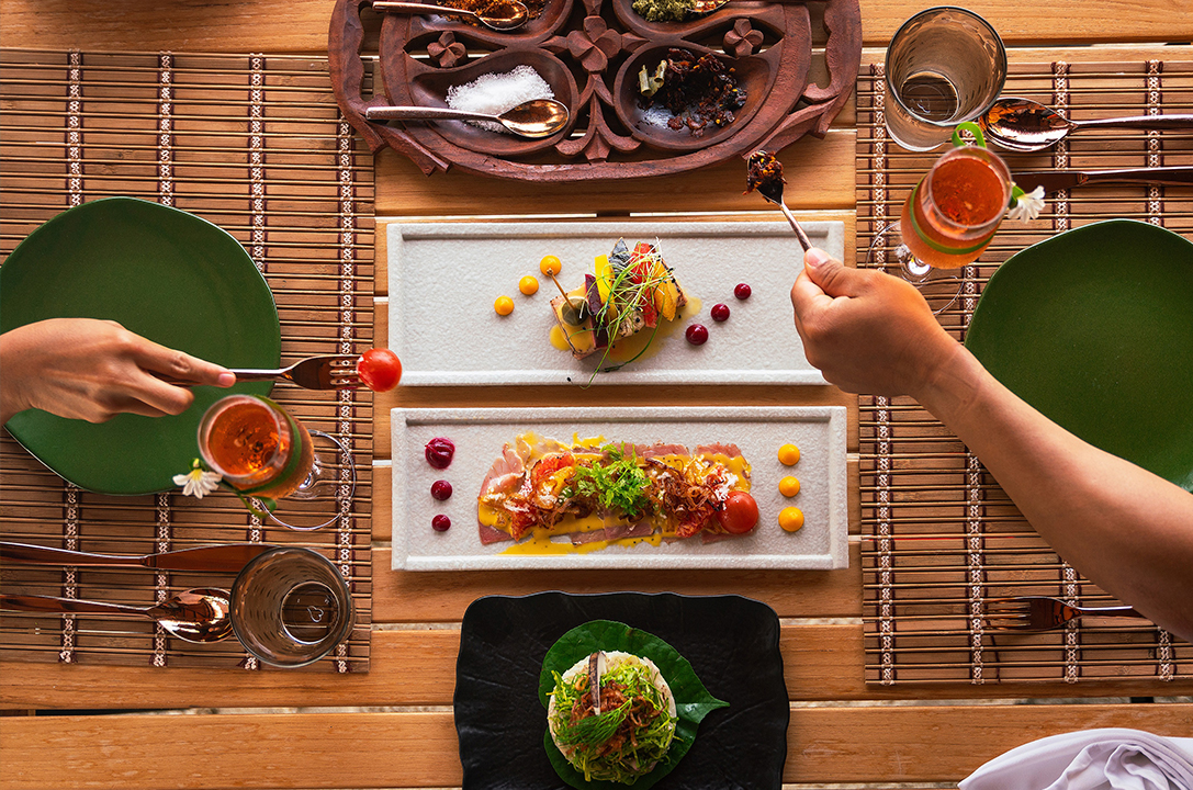 Tales of Sahara and Winter Wonderland-themed Christmas at OZEN LIFE MAADHOO