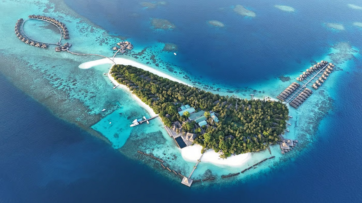 Coco Bodu Hithi Offers Wellness-Centered Island Retreat in North Malé Atoll