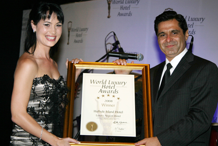 Hulhule Island Hotel wins ‘World Luxury Hotel Award 2008’